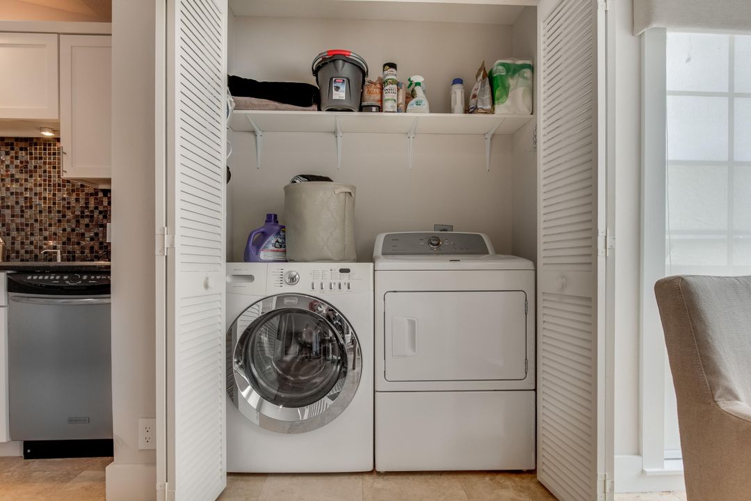 For Rent: $12,000 (3 beds, 2 baths, 1561 Square Feet)