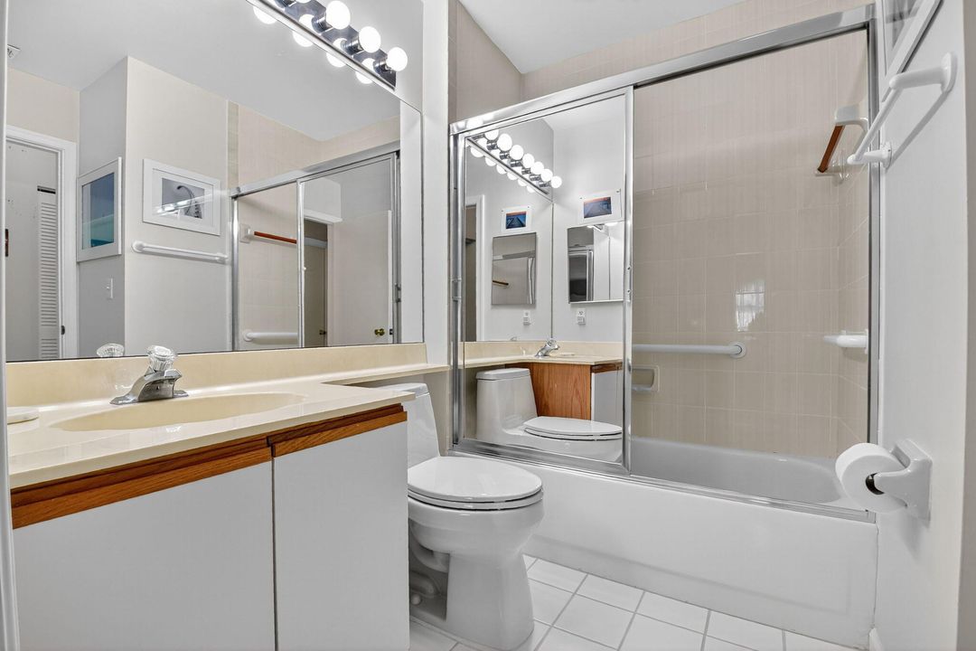 待售: $415,000 (2 贝兹, 2 浴室, 1216 平方英尺)