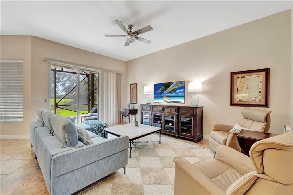 Active With Contract: $429,900 (2 beds, 2 baths, 2141 Square Feet)