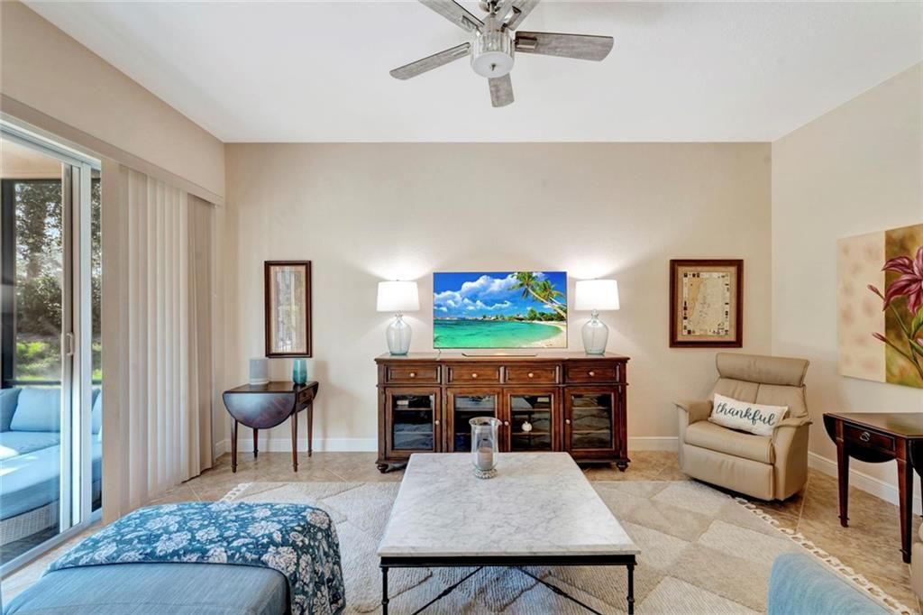 Active With Contract: $429,900 (2 beds, 2 baths, 2141 Square Feet)