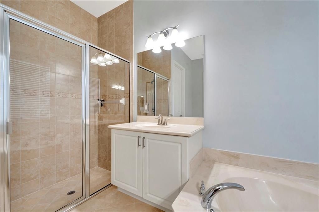 Active With Contract: $429,900 (2 beds, 2 baths, 2141 Square Feet)