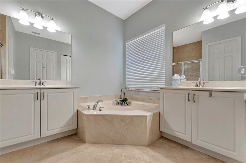 Active With Contract: $429,900 (2 beds, 2 baths, 2141 Square Feet)