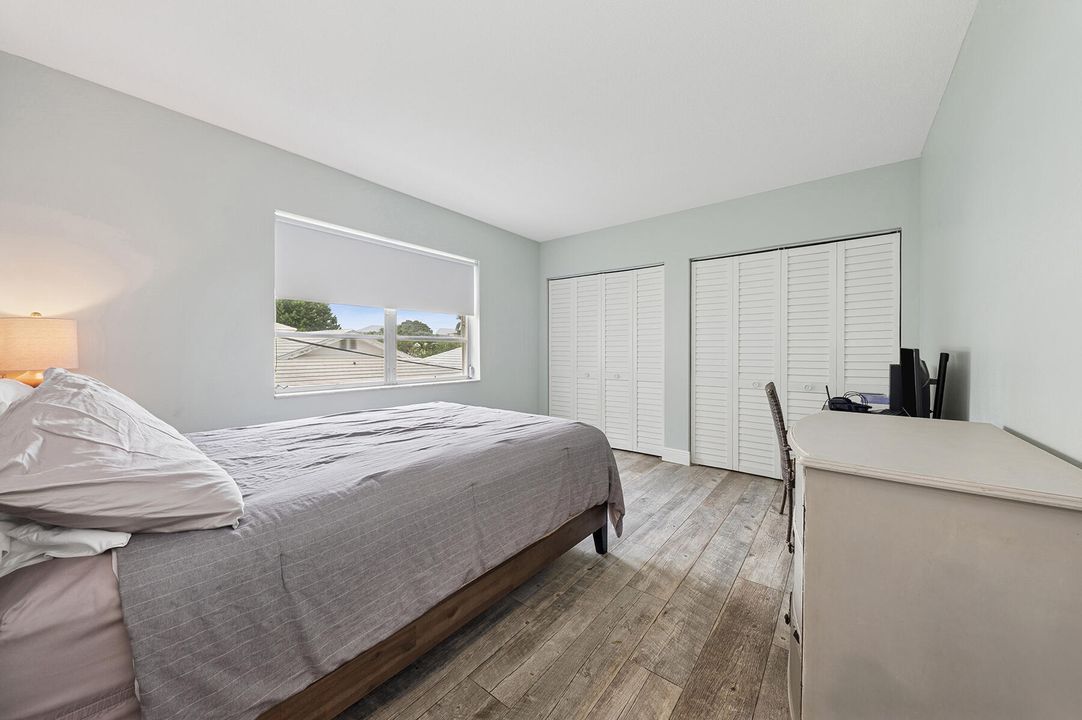 En Venta: $674,900 (2 camas, 2 baños, 1160 Pies cuadrados)