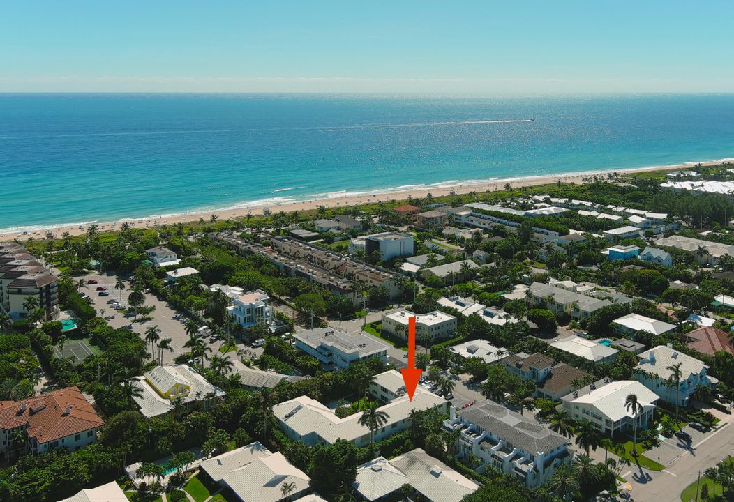 En Venta: $674,900 (2 camas, 2 baños, 1160 Pies cuadrados)