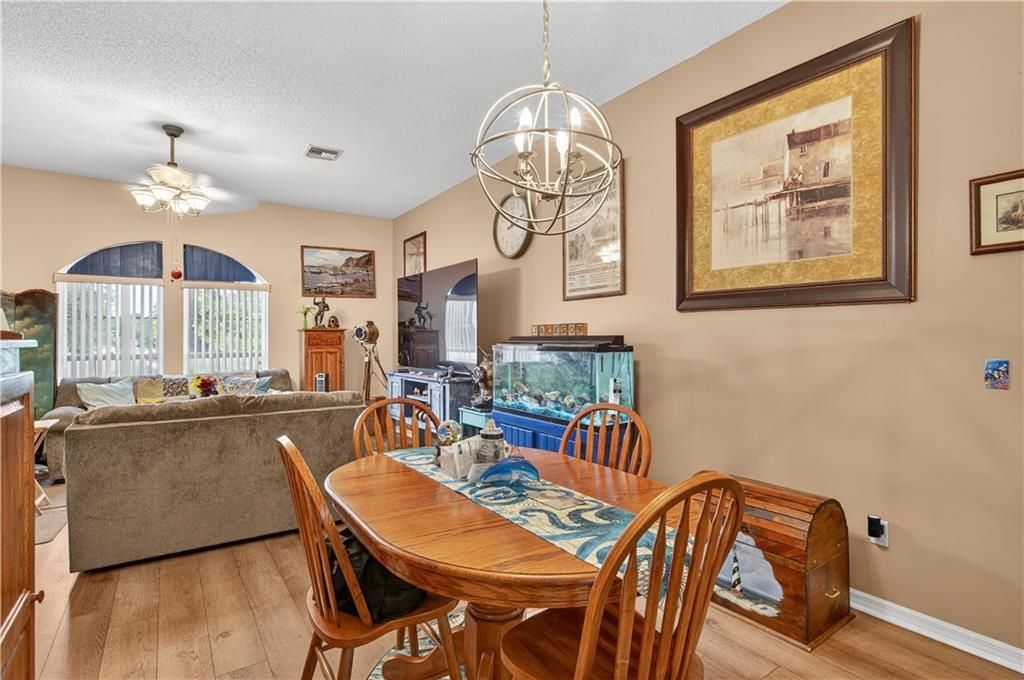 For Sale: $348,000 (3 beds, 2 baths, 1865 Square Feet)