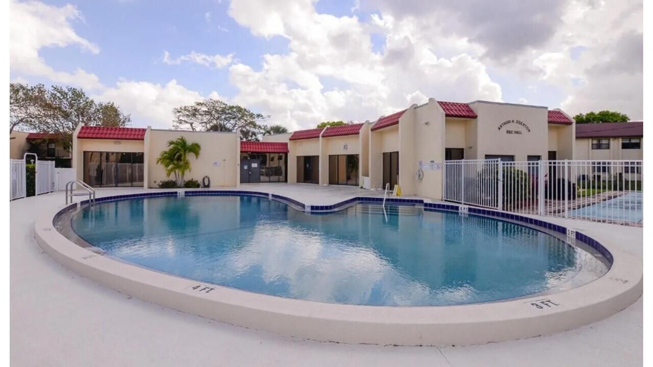 For Rent: $1,650 (2 beds, 2 baths, 1144 Square Feet)