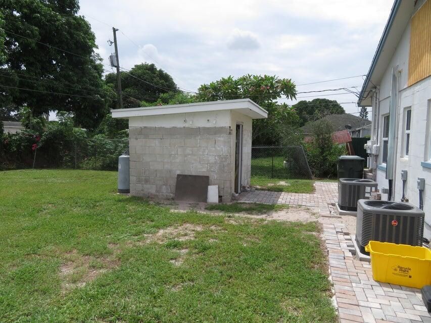 For Rent: $1,600 (1 beds, 1 baths, 499 Square Feet)