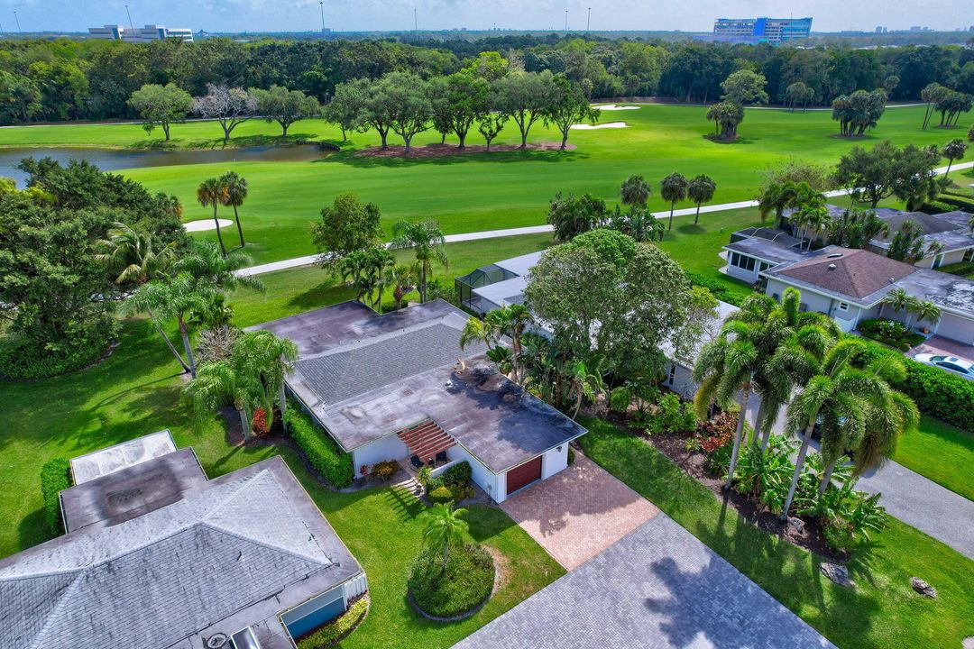 For Rent: $10,000 (3 beds, 2 baths, 1972 Square Feet)