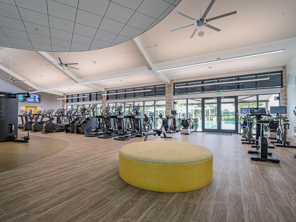 For Rent: $10,000 (3 beds, 2 baths, 1972 Square Feet)