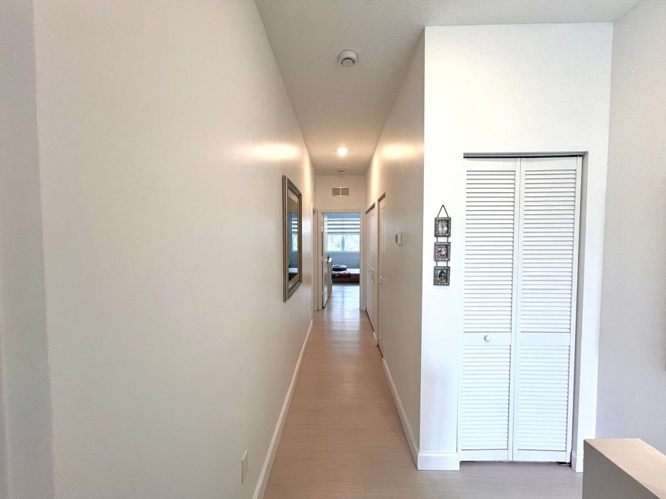 En Venta: $549,900 (3 camas, 2 baños, 1796 Pies cuadrados)