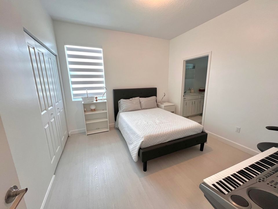 En Venta: $549,900 (3 camas, 2 baños, 1796 Pies cuadrados)