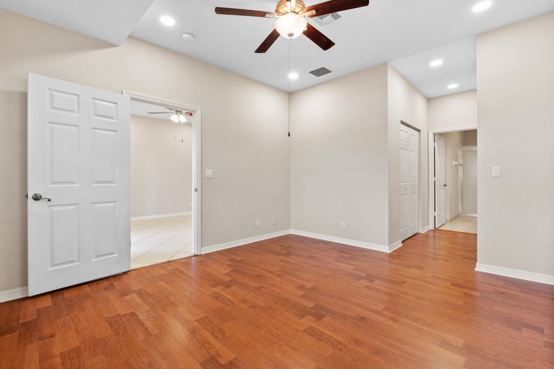 На продажу: $259,700 (3 спален, 2 ванн, 1316 Квадратных фут)