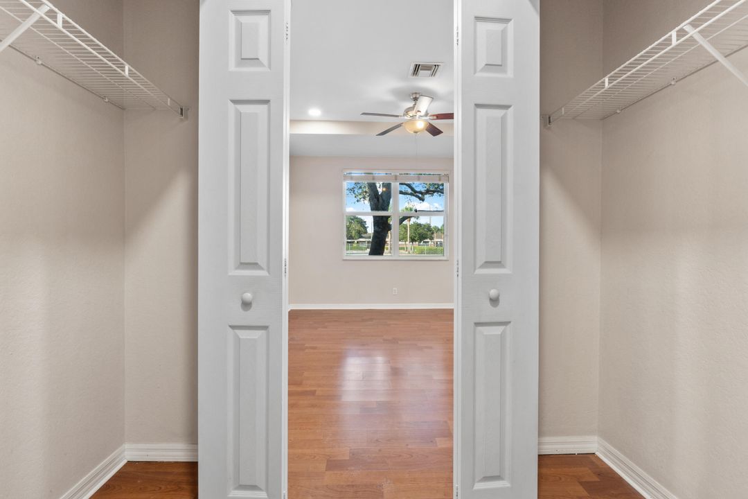 На продажу: $259,700 (3 спален, 2 ванн, 1316 Квадратных фут)