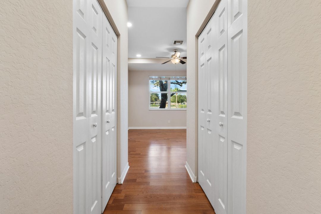 На продажу: $259,700 (3 спален, 2 ванн, 1316 Квадратных фут)