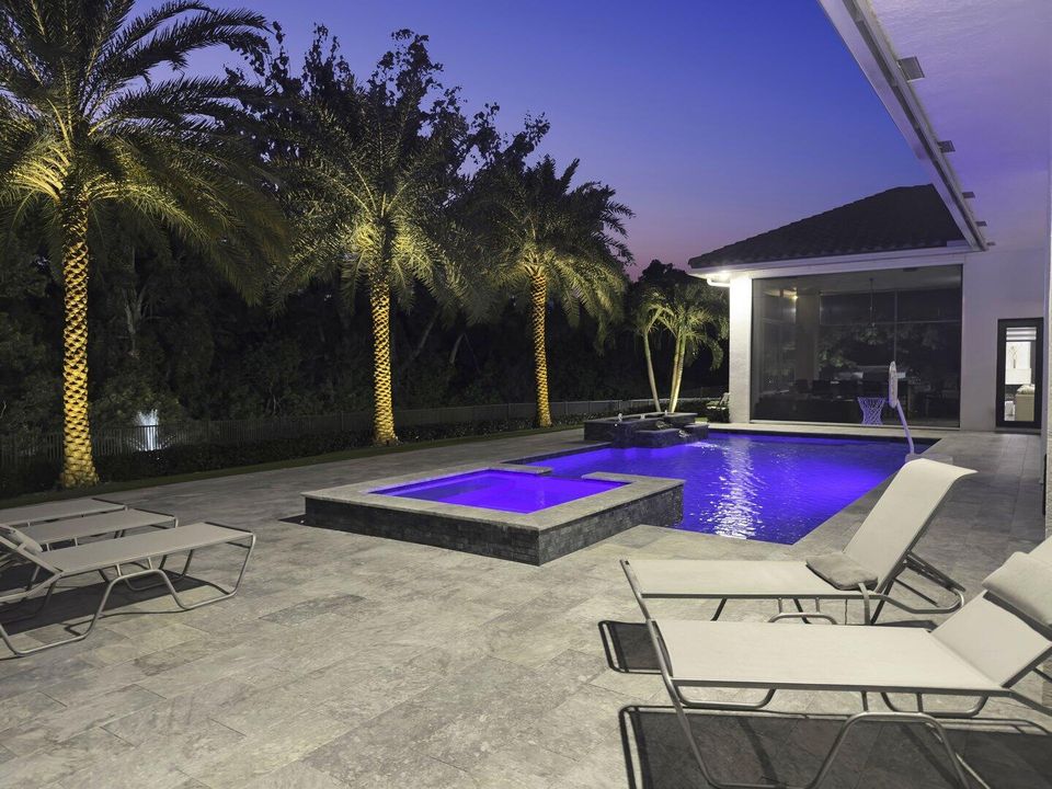 For Sale: $3,999,999 (4 beds, 3 baths, 4316 Square Feet)