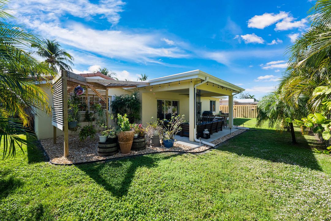 En Venta: $825,000 (3 camas, 2 baños, 1997 Pies cuadrados)