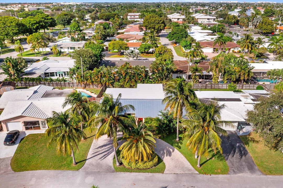 En Venta: $825,000 (3 camas, 2 baños, 1997 Pies cuadrados)