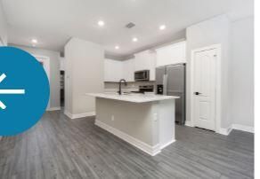 For Rent: $2,000 (3 beds, 2 baths, 1496 Square Feet)