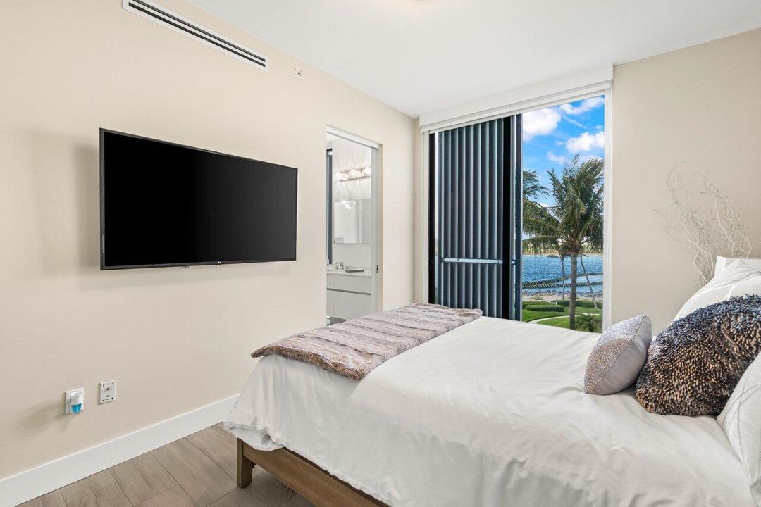 En Venta: $2,595,000 (2 camas, 2 baños, 1635 Pies cuadrados)