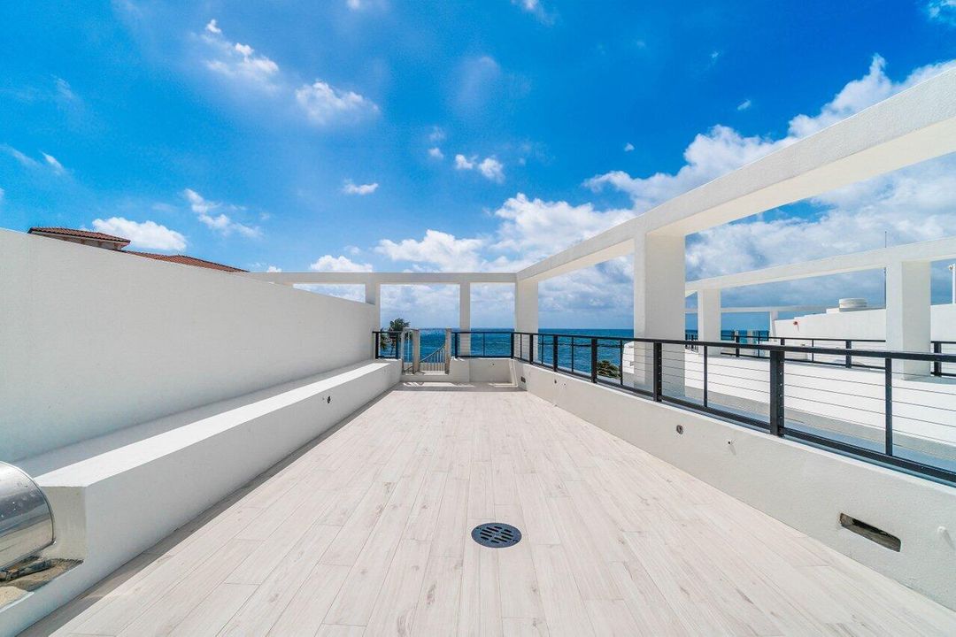 En Venta: $2,595,000 (2 camas, 2 baños, 1635 Pies cuadrados)