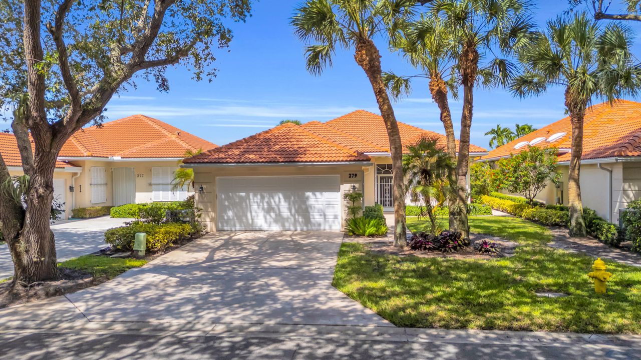 For Sale: $799,000 (3 beds, 2 baths, 1826 Square Feet)