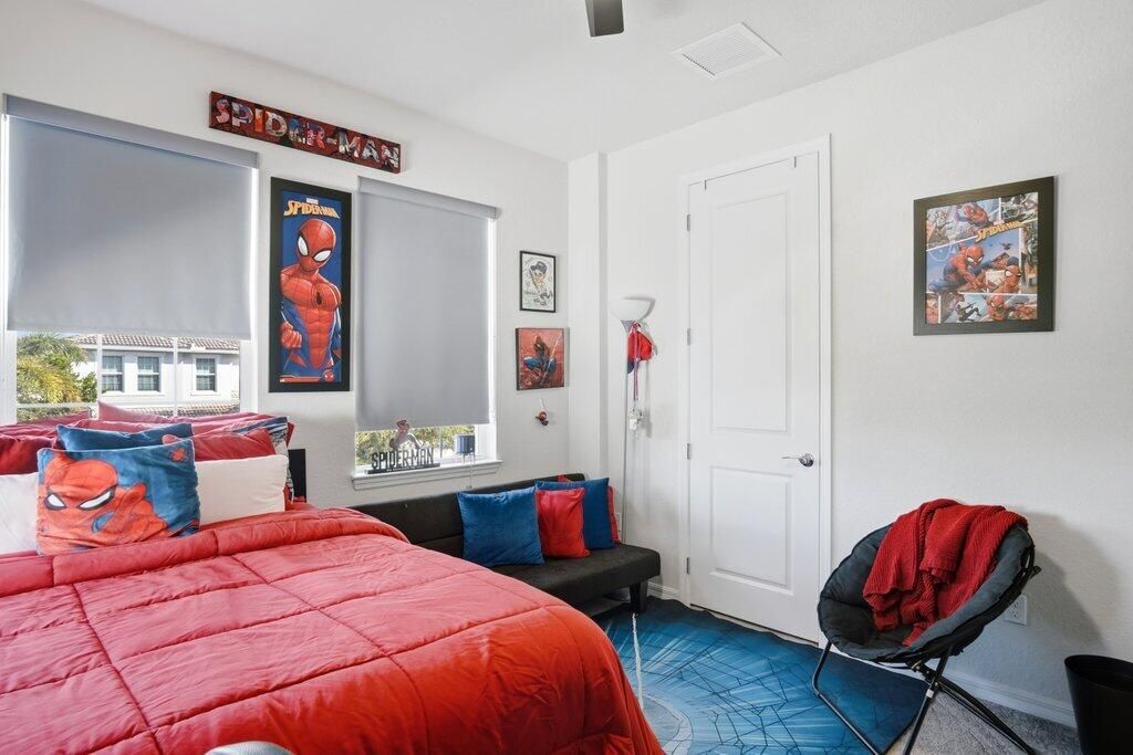 En Venta: $1,200,000 (5 camas, 2 baños, 2501 Pies cuadrados)