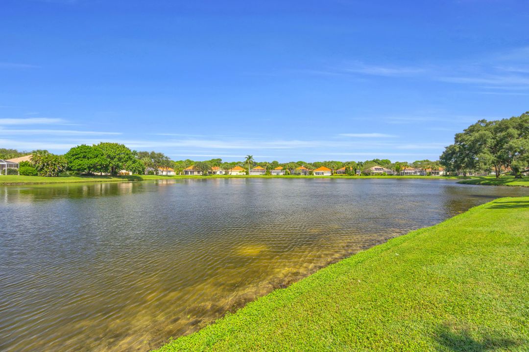 For Sale: $799,000 (3 beds, 2 baths, 1826 Square Feet)