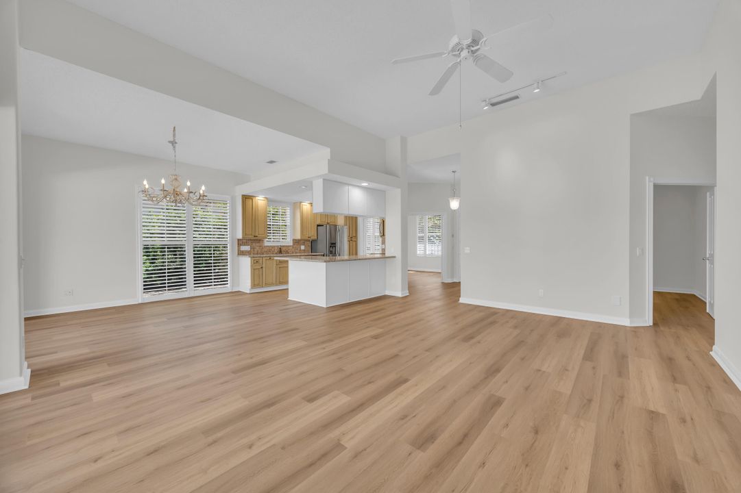 For Sale: $799,000 (3 beds, 2 baths, 1826 Square Feet)