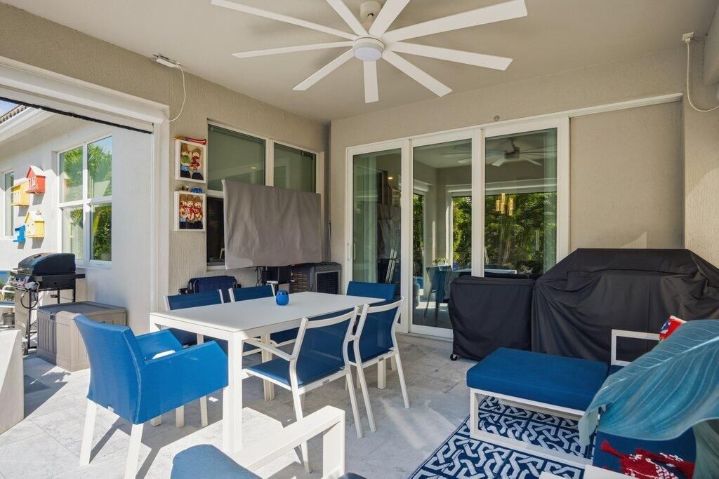 En Venta: $1,200,000 (5 camas, 2 baños, 2501 Pies cuadrados)