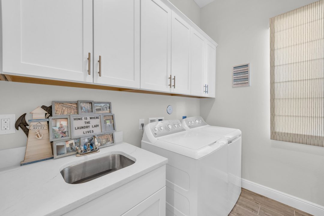 На продажу: $1,250,000 (3 спален, 3 ванн, 2668 Квадратных фут)