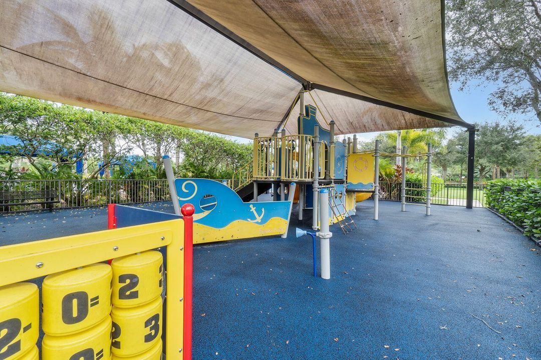 Active With Contract: $789,990 (4 beds, 3 baths, 2281 Square Feet)