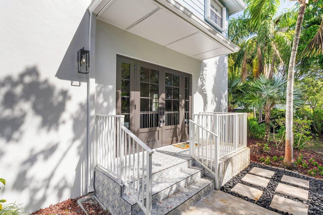 En Renta: $7,600 (3 camas, 2 baños, 1600 Pies cuadrados)