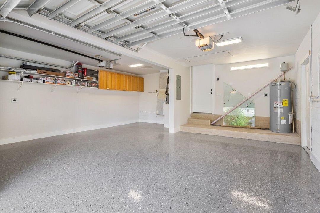 En Renta: $7,600 (3 camas, 2 baños, 1600 Pies cuadrados)