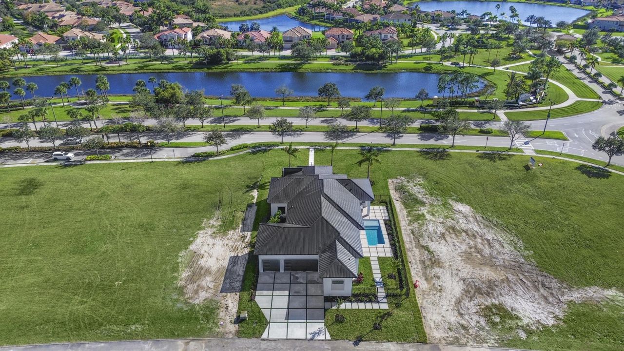 На продажу: $1,175,000 (4 спален, 2 ванн, 3089 Квадратных фут)