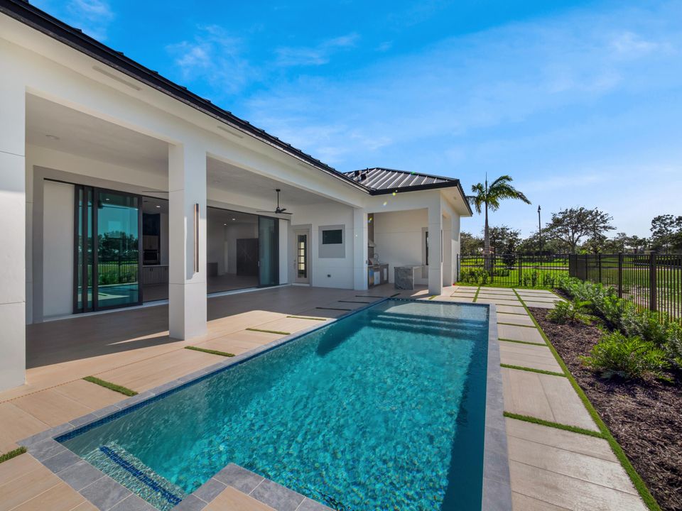 На продажу: $1,175,000 (4 спален, 2 ванн, 3089 Квадратных фут)