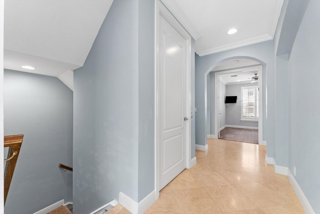 Active With Contract: $975,000 (4 beds, 3 baths, 3134 Square Feet)