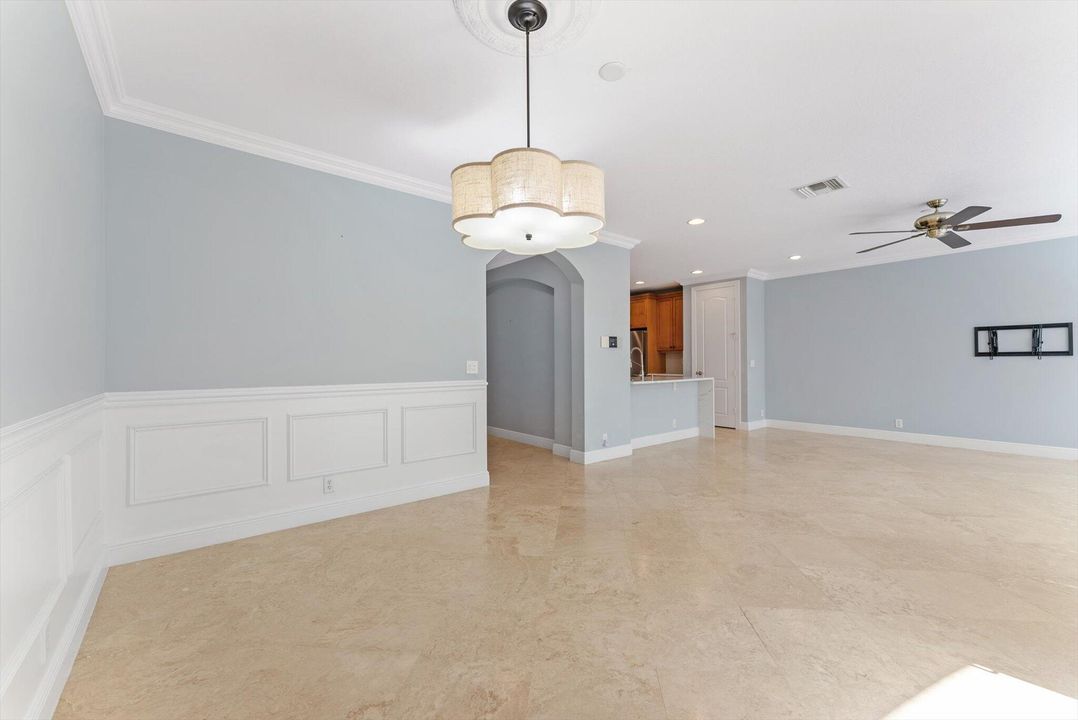 Active With Contract: $975,000 (4 beds, 3 baths, 3134 Square Feet)