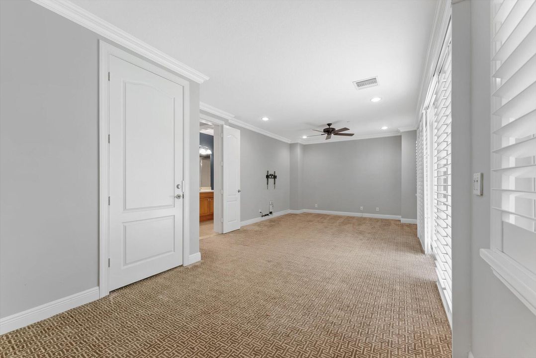 Active With Contract: $975,000 (4 beds, 3 baths, 3134 Square Feet)