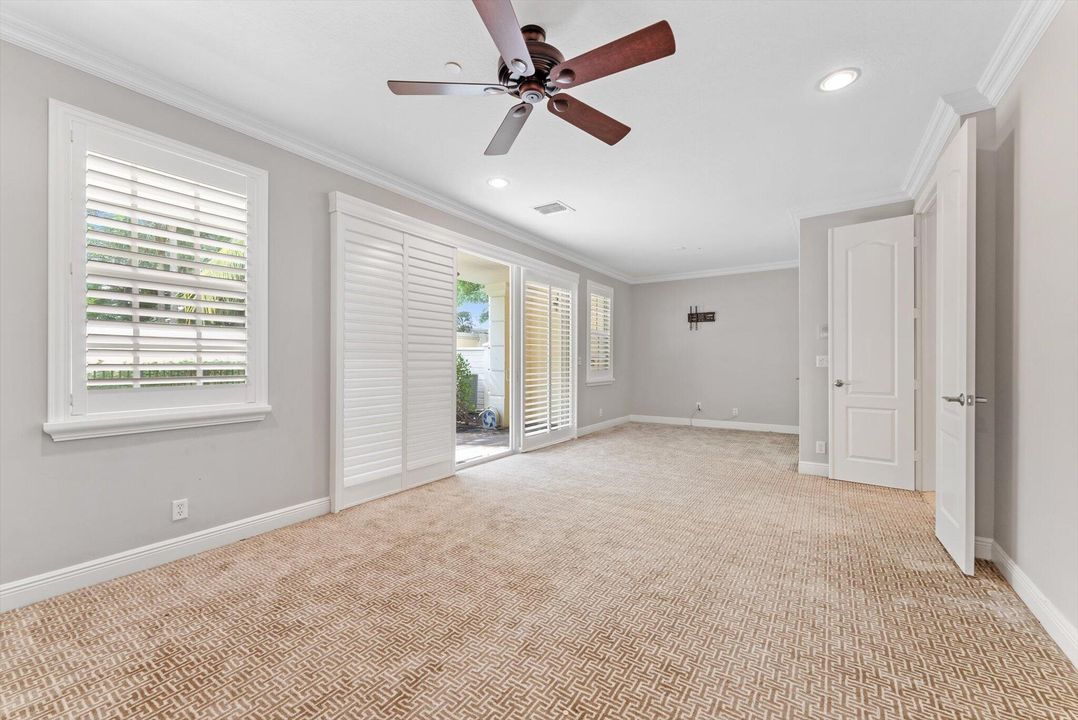 Active With Contract: $975,000 (4 beds, 3 baths, 3134 Square Feet)