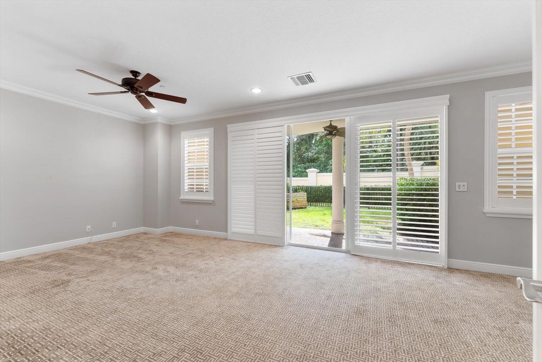 Active With Contract: $975,000 (4 beds, 3 baths, 3134 Square Feet)