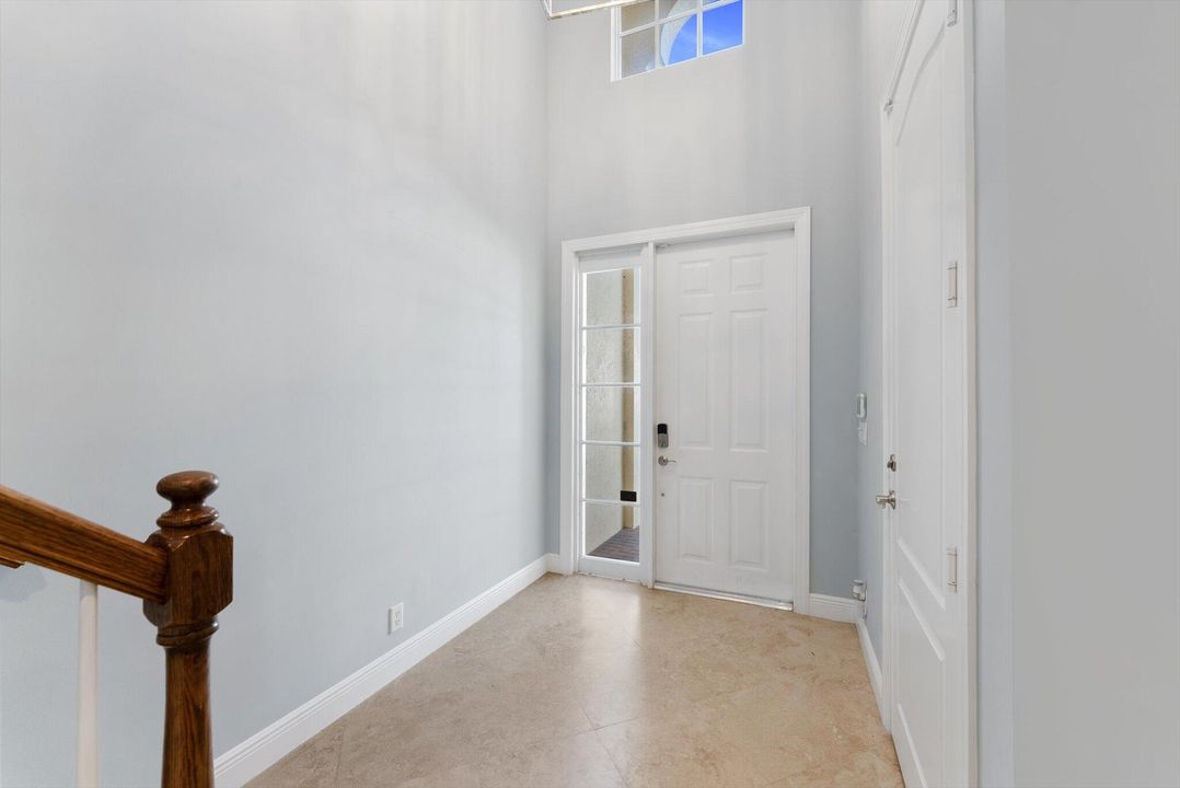 Active With Contract: $975,000 (4 beds, 3 baths, 3134 Square Feet)