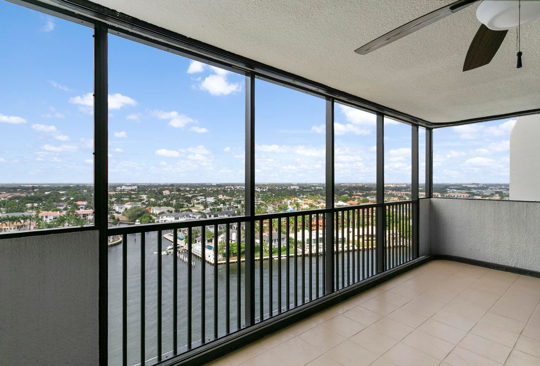 For Sale: $899,000 (2 beds, 2 baths, 1452 Square Feet)