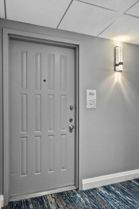 For Sale: $899,000 (2 beds, 2 baths, 1452 Square Feet)