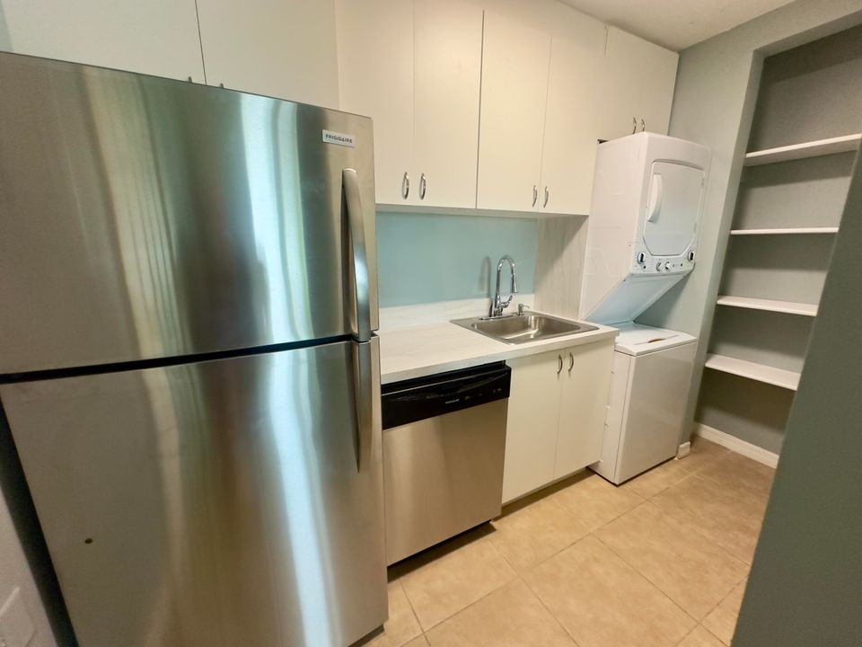 For Rent: $1,500 (1 beds, 1 baths, 541 Square Feet)
