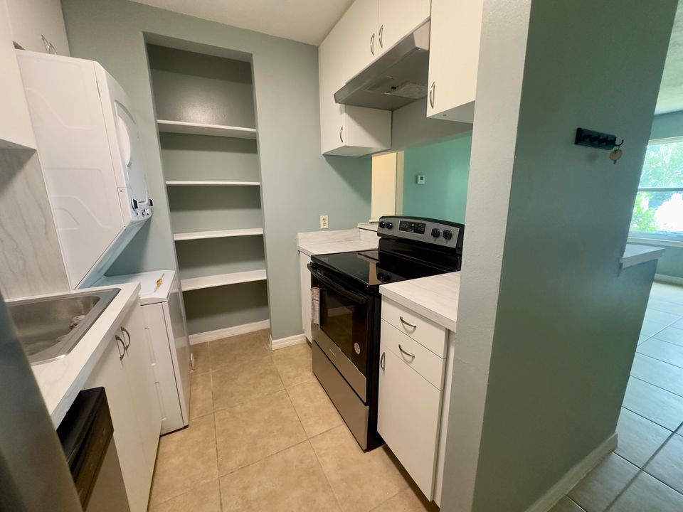 For Rent: $1,500 (1 beds, 1 baths, 541 Square Feet)