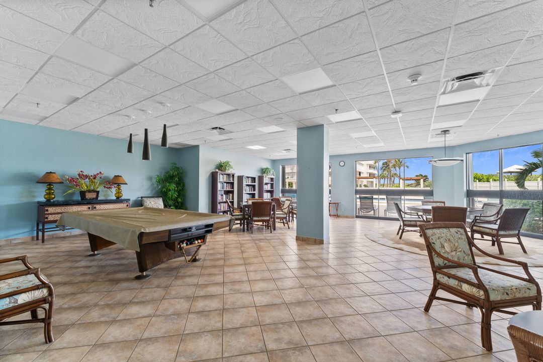 For Sale: $659,900 (2 beds, 2 baths, 1703 Square Feet)