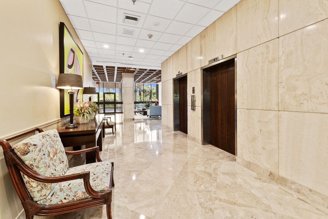 For Sale: $659,900 (2 beds, 2 baths, 1703 Square Feet)