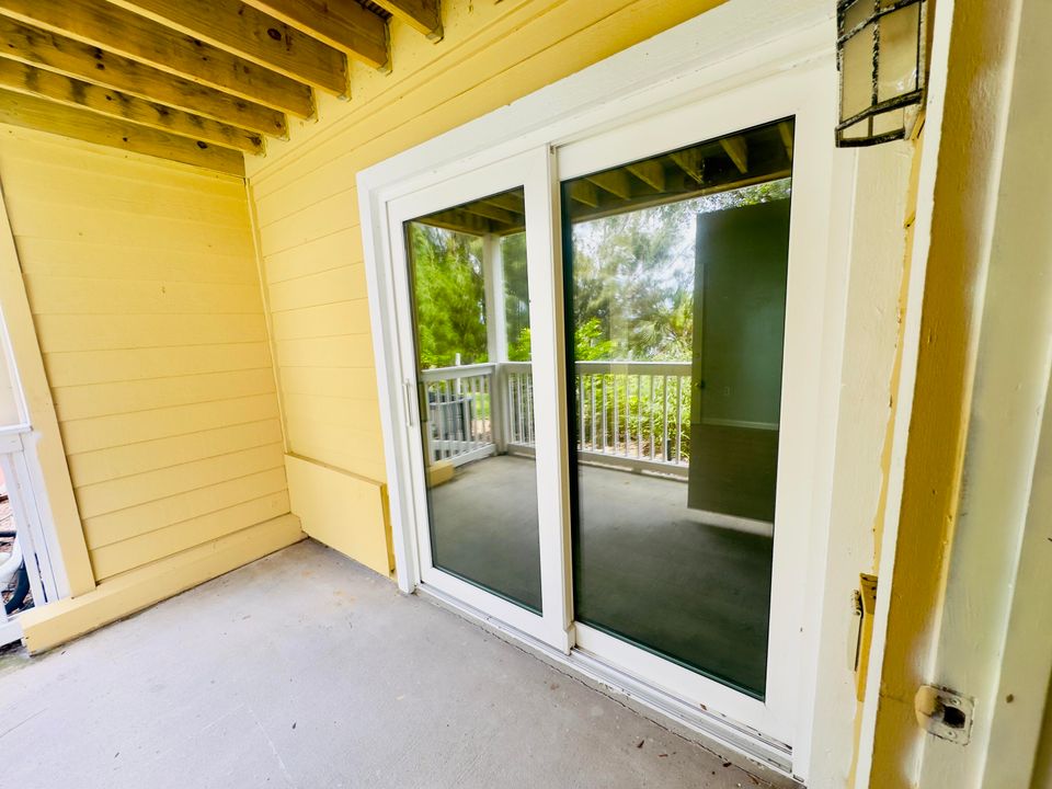 For Rent: $1,500 (1 beds, 1 baths, 541 Square Feet)