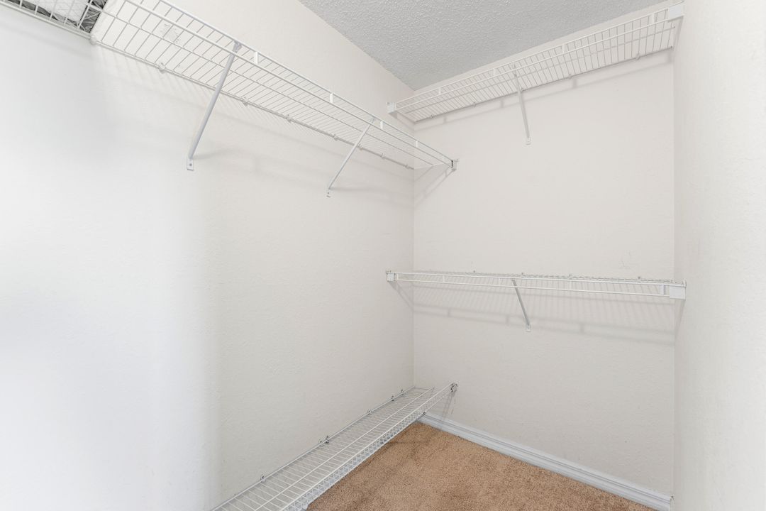 En Venta: $259,900 (1 camas, 1 baños, 819 Pies cuadrados)