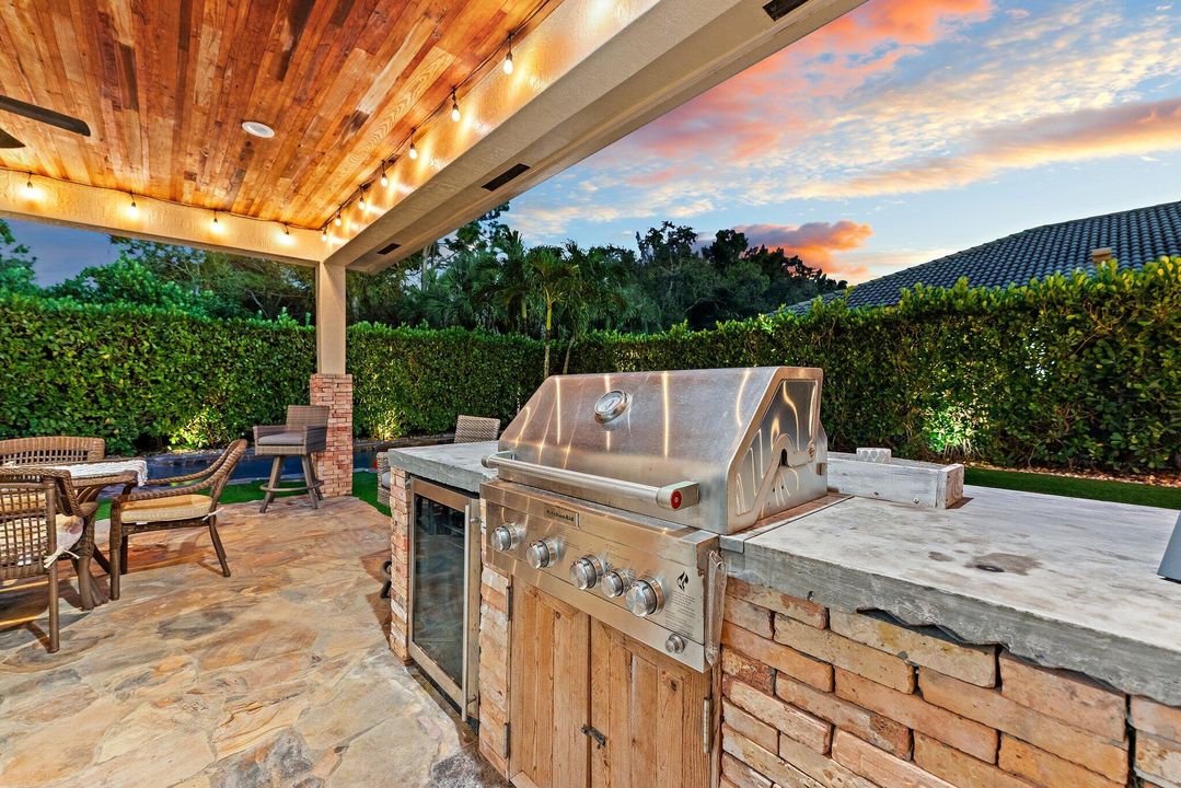 Active With Contract: $1,850,000 (5 beds, 4 baths, 3642 Square Feet)